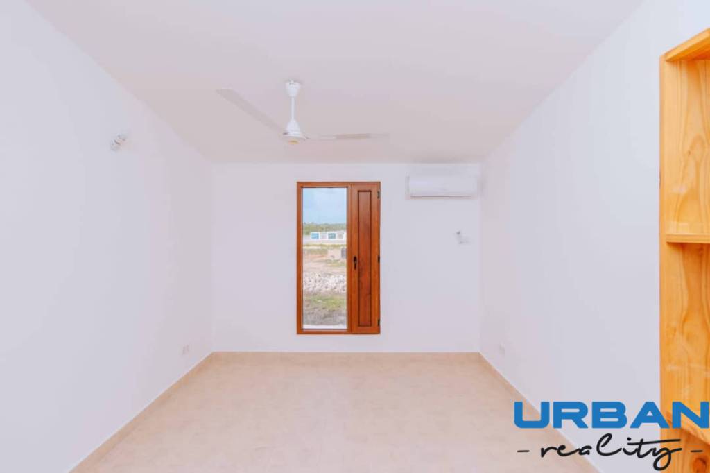 3 IZBOVÝ BYT, FUMBA TOWN - 10