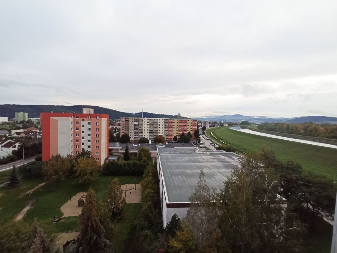 Priestranný 3 izbový byt - Sihoť, Trenčín TOP - 10