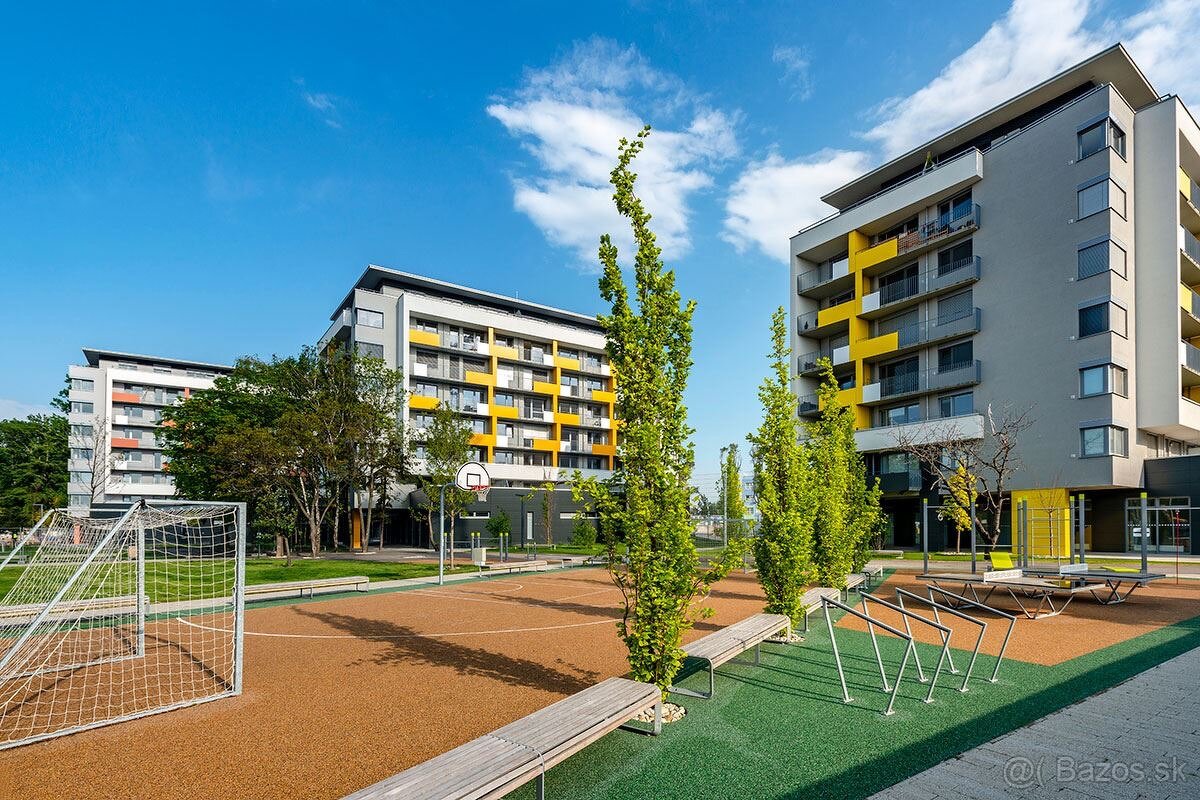 2 izbový byt s podzemným parkovacím sťatím v Ružinove - 10