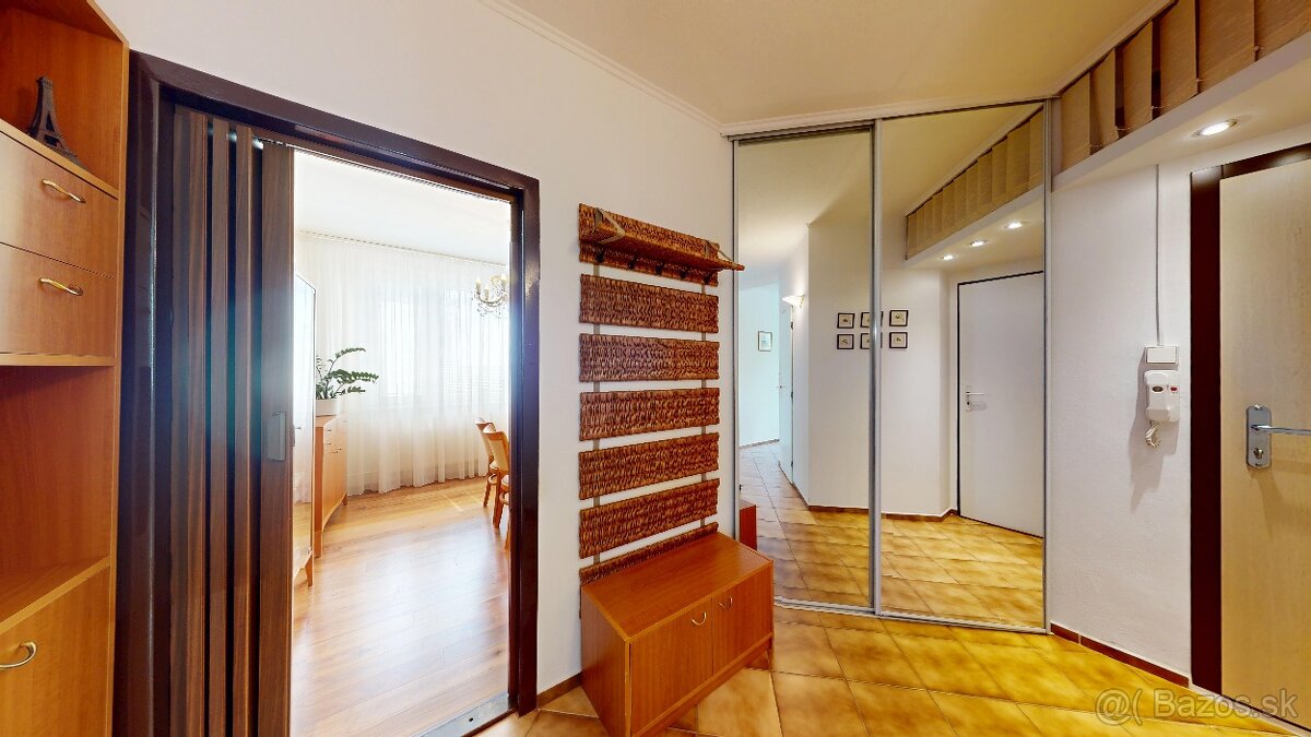 Pekný 4-izbový byt s lodžiou, ihneď voľný; 78 m2, Košice - 10