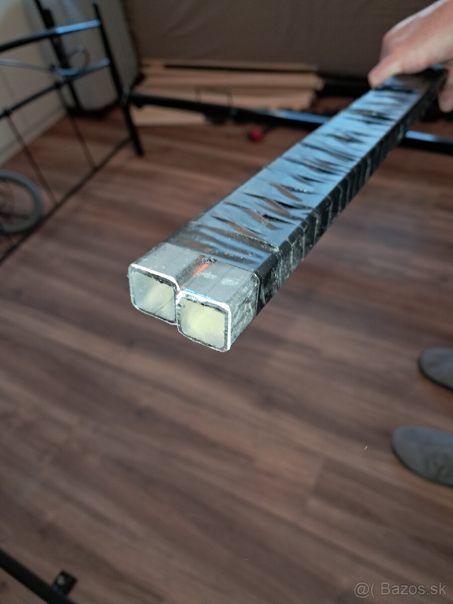 Manželská kovova postel - 10