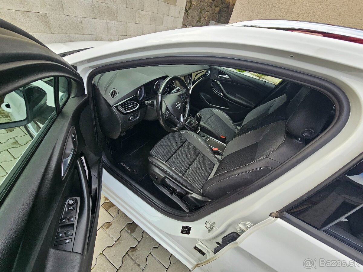 OPEL ASTRA 1.5 CRDi - 77 kW - 10