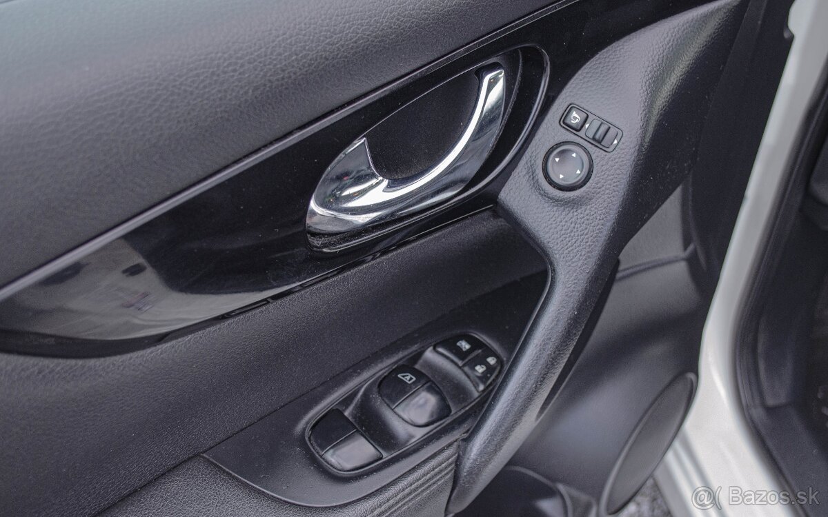 Nissan Qashqai 1.5 dCi Tekna - 10