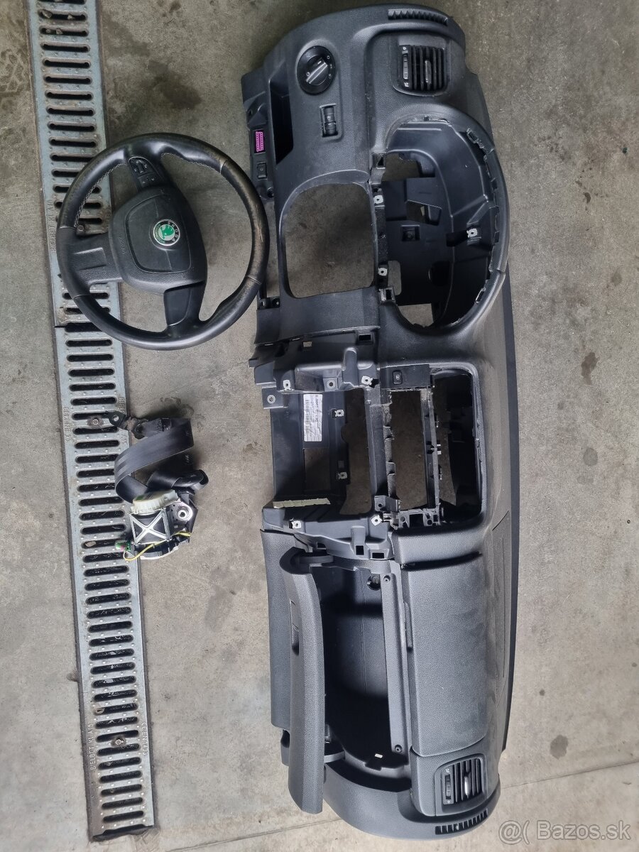 Dvere škoda roomster - 10