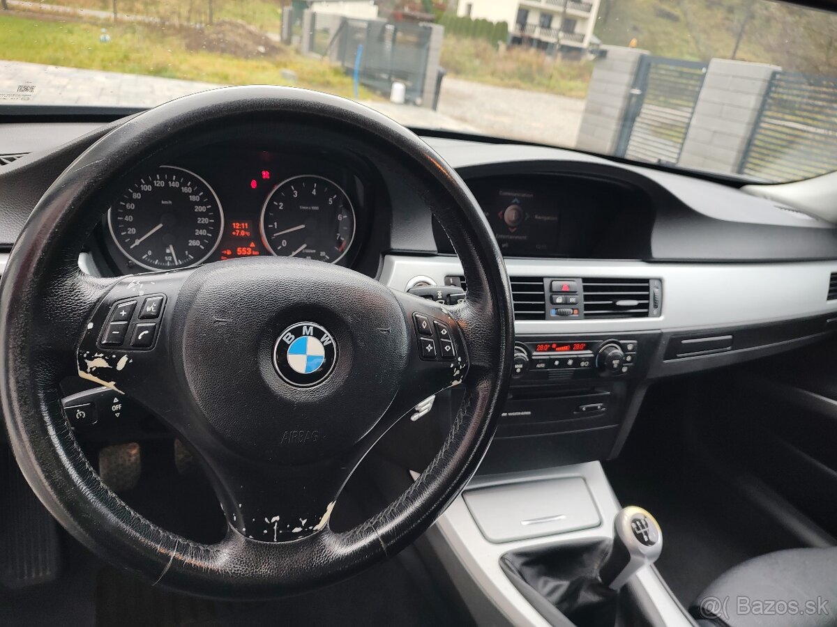 BMW 325i e90 r.v. 2005 manuál - 10