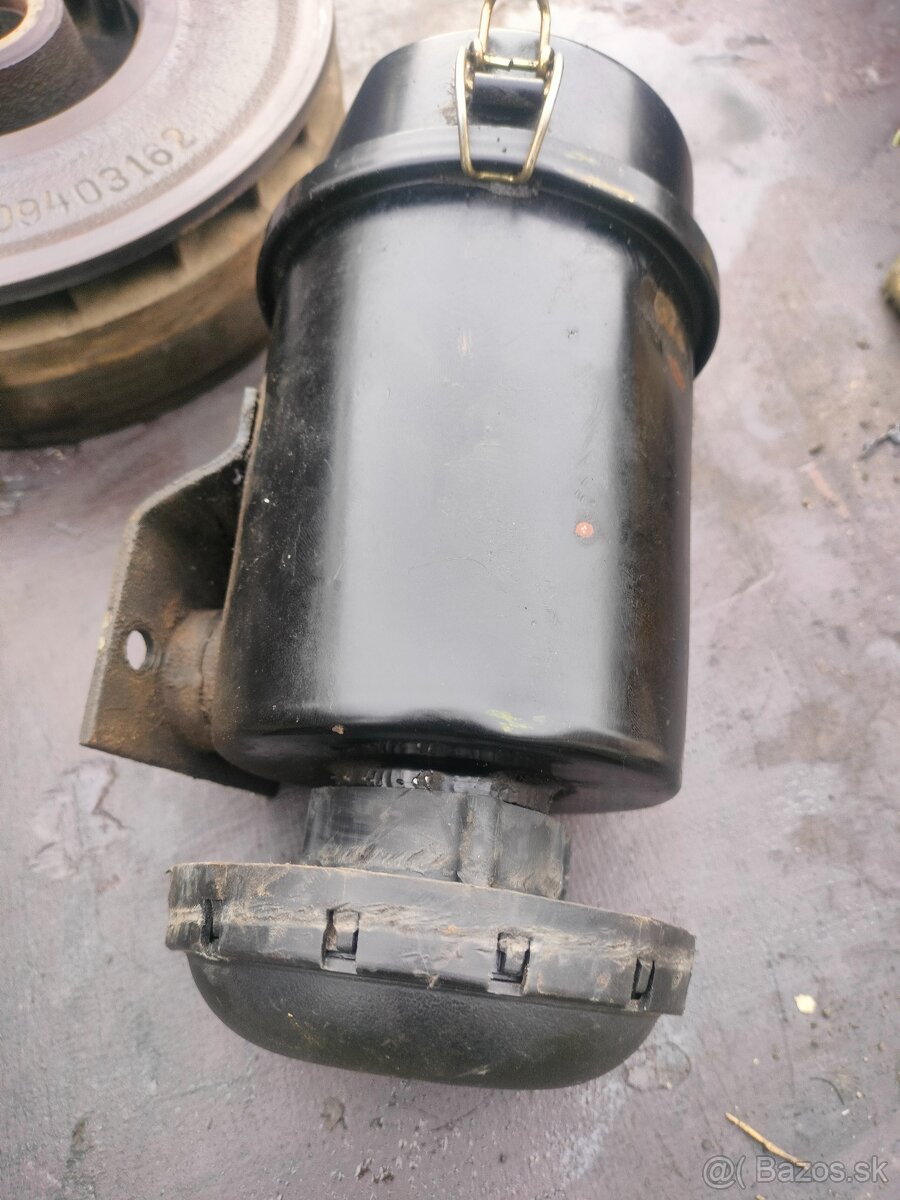 motor HATZ ES 75 -- náhradní díly -- - 10