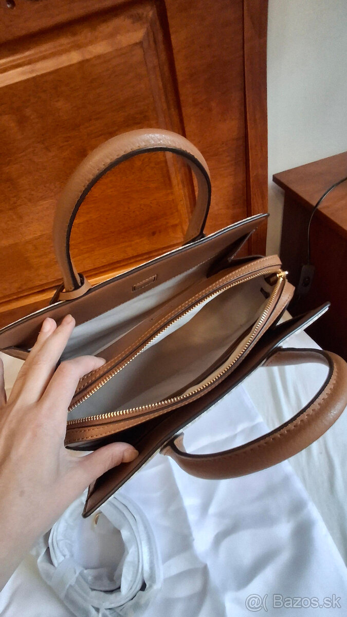 kožená kabelka michael kors Leila - 10