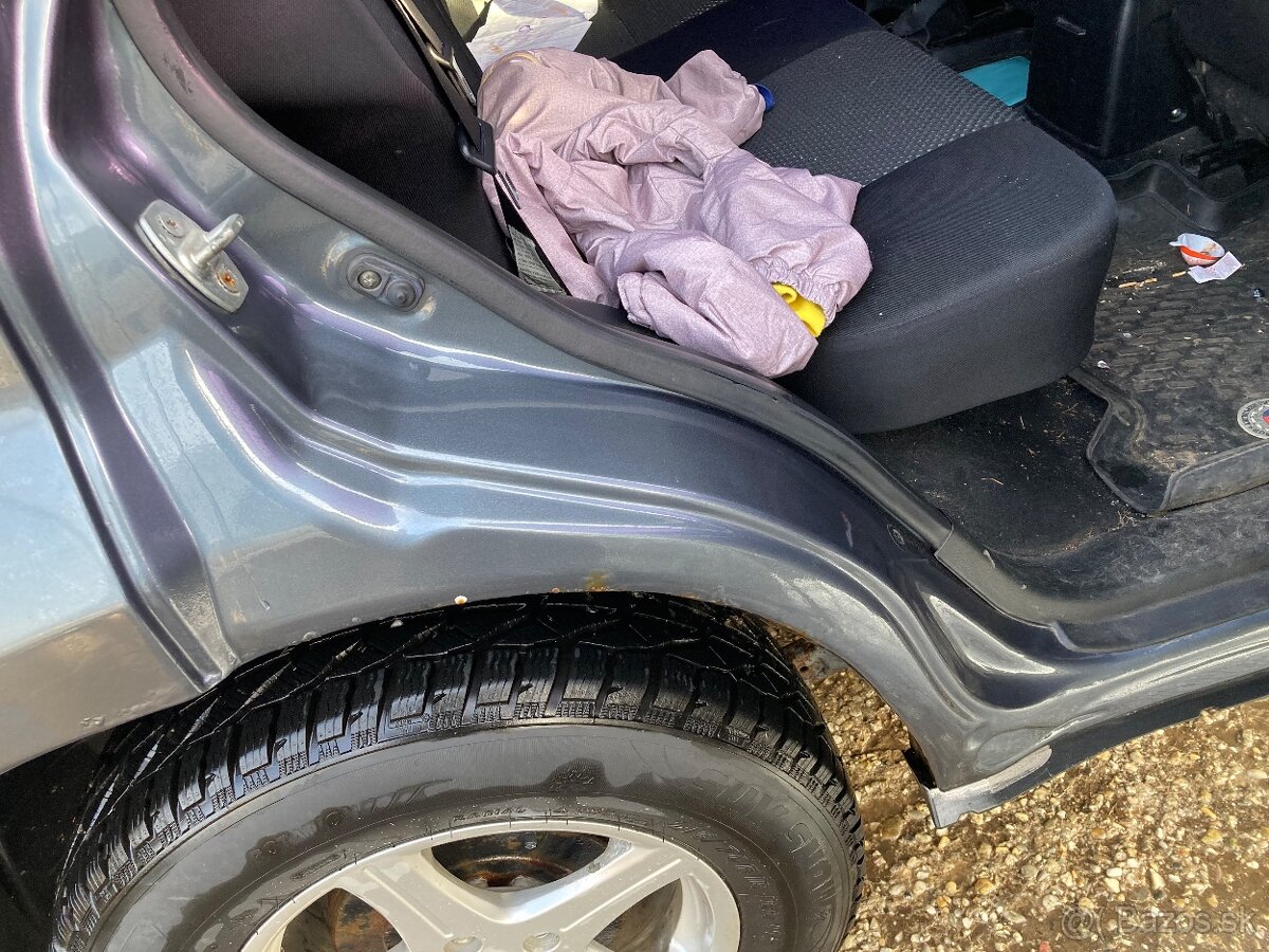 Suzuki Grand Vitara - 10