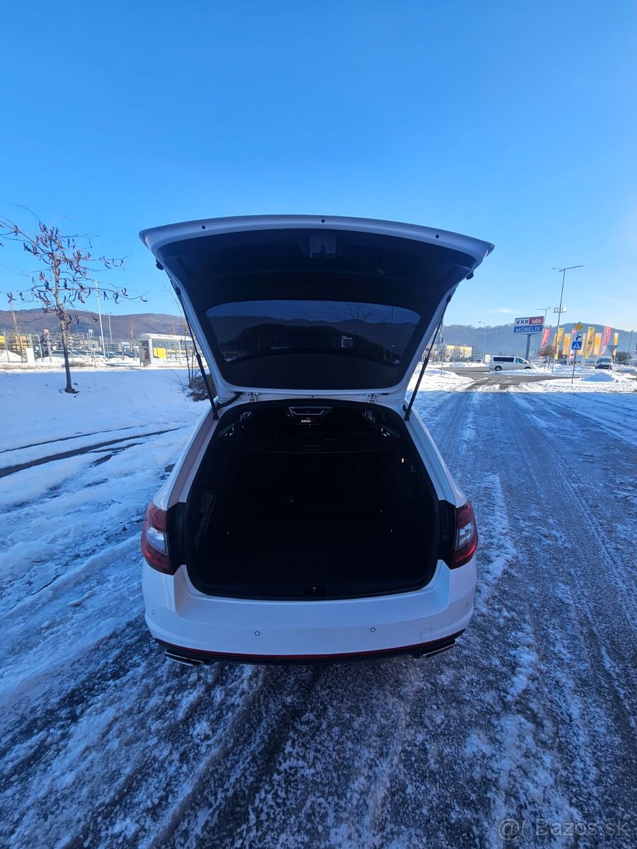 Škoda Octavia Combi 2.0 TDI RS - 10