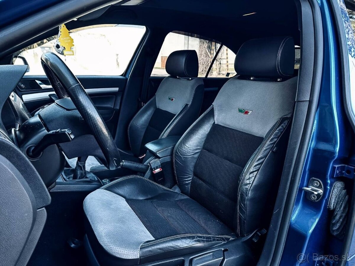 Škoda Octavia 2.0 TFSI RS 147 kW - 10