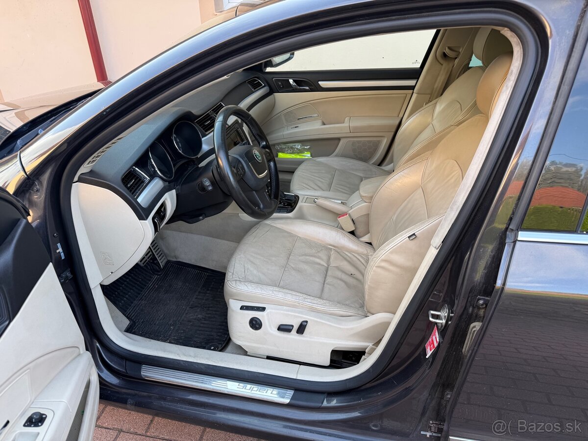 Skoda Superb combi 2.0 tdi 125kw - 10