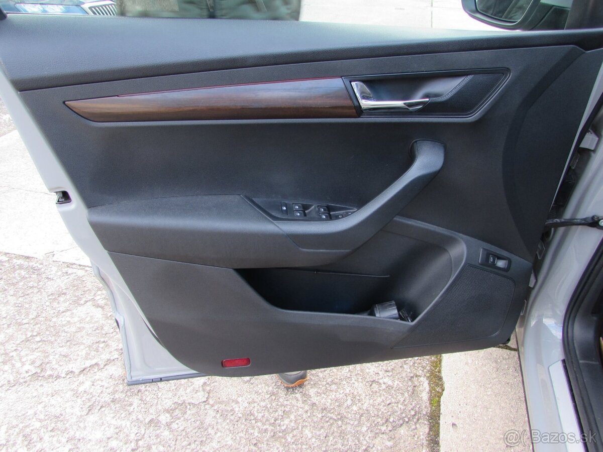 Škoda Karoq 2.0 TDI SCR 190 Scout 4x4 DSG - 1.Majiteľ - 10