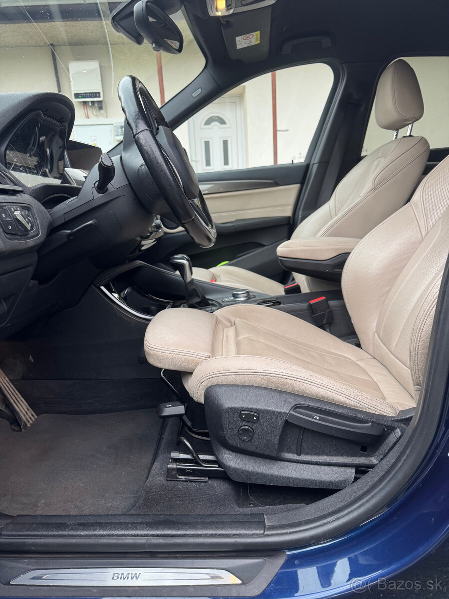 BMW X1 xDrive 18d 2017 - 10