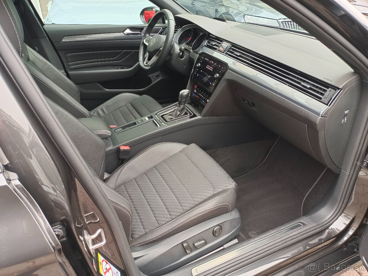 VW Passat B8 Variant TSI 140kW DSG R-Line - záruka Autodraft - 10
