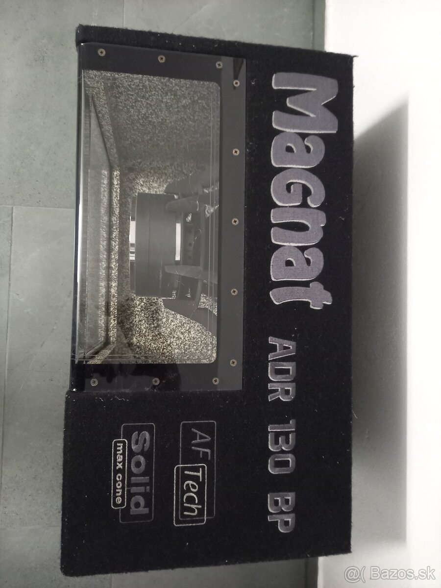 Subwoofer MAGNAT 2000W - 10