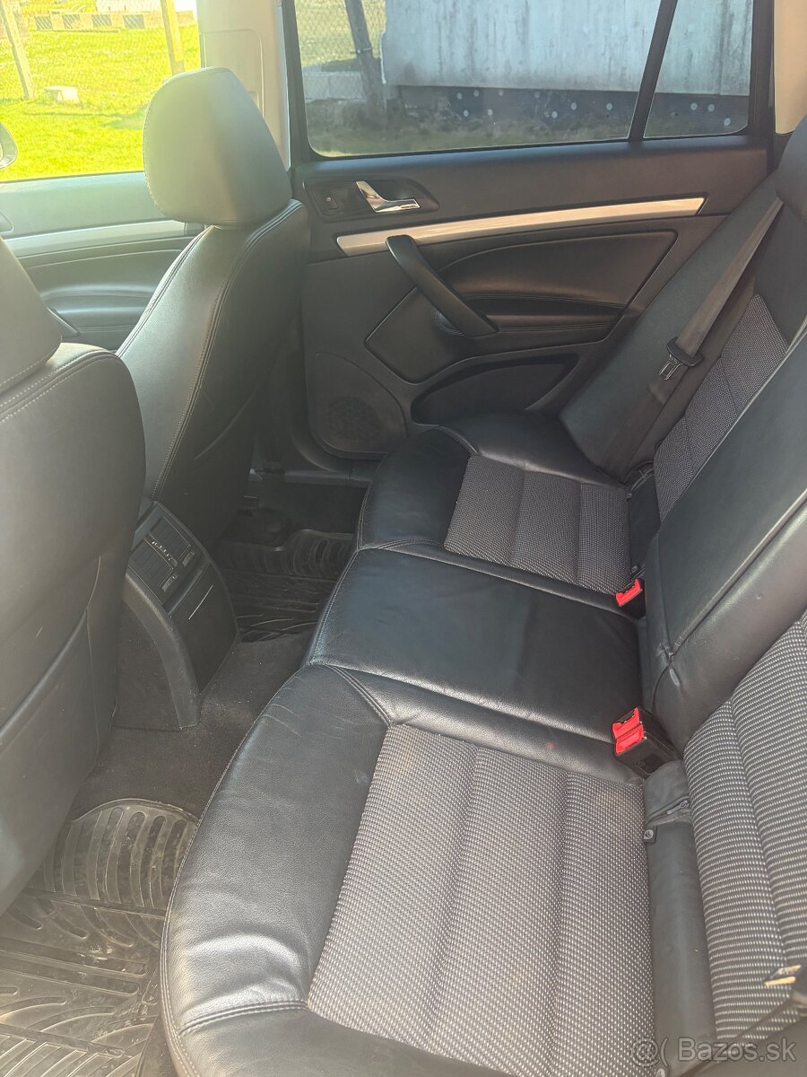 Škoda octavia combi 2.0 TDI automat - 10