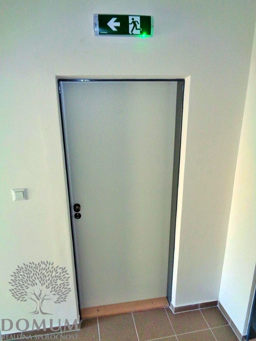 INVESTIČNÁ PRÍLEŽITOSŤ – DVA kompletne zrekonštruované 2-izb - 10