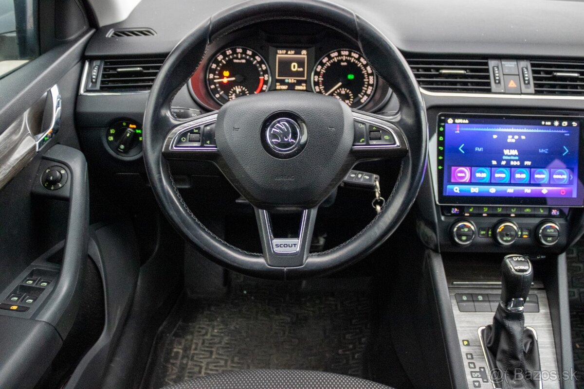 Škoda Octavia Combi SCOUT2.0 TDI DSG 4x4 - 10