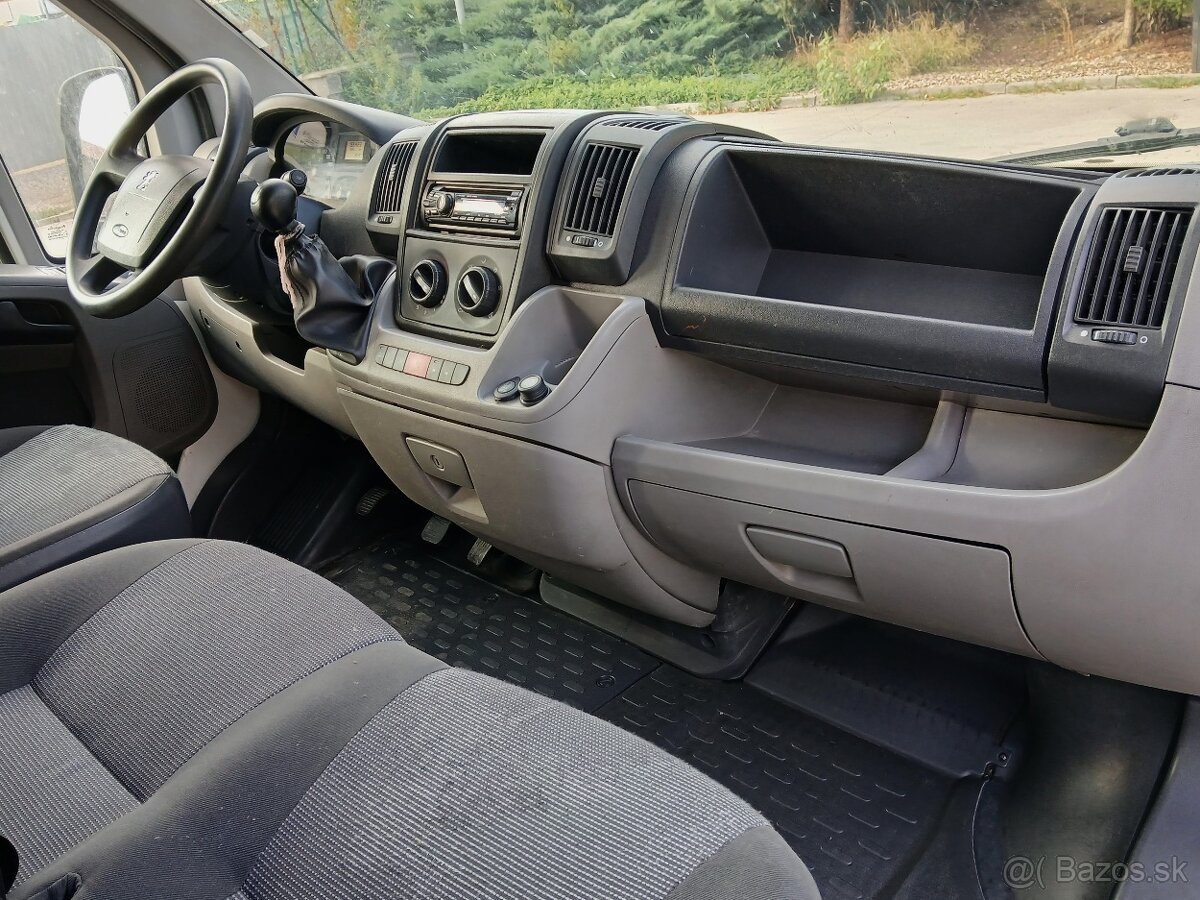 Peugeot Boxer 2.2 HDi 88KW, 7 Miestny - 10