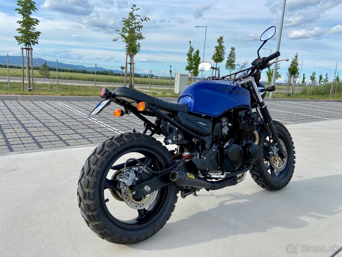 KAWASAKI CAFE RACER - 10