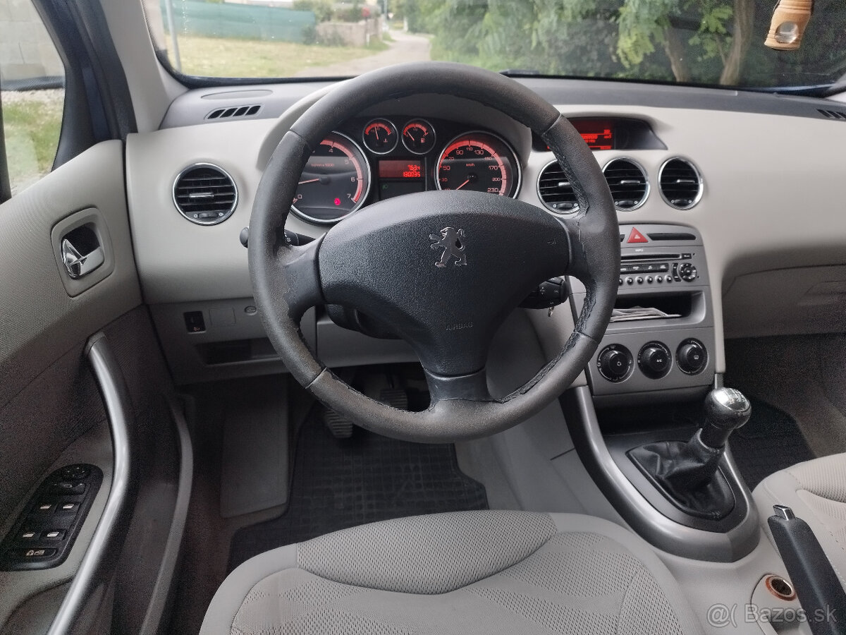 Peugeot 308 1.6 16V VTi ako nové kupené v SR - 10