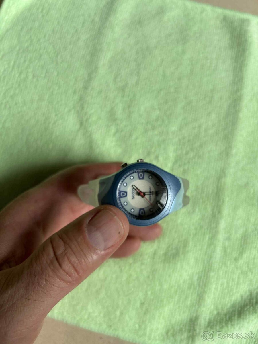 Predám dámske hodinky značka Secco - 10