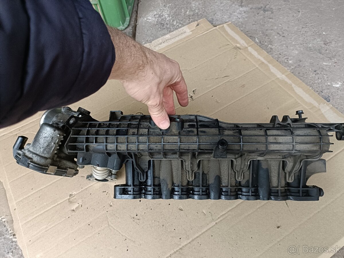 Poute diely na i30 Hyundai 1,6crdi - 10