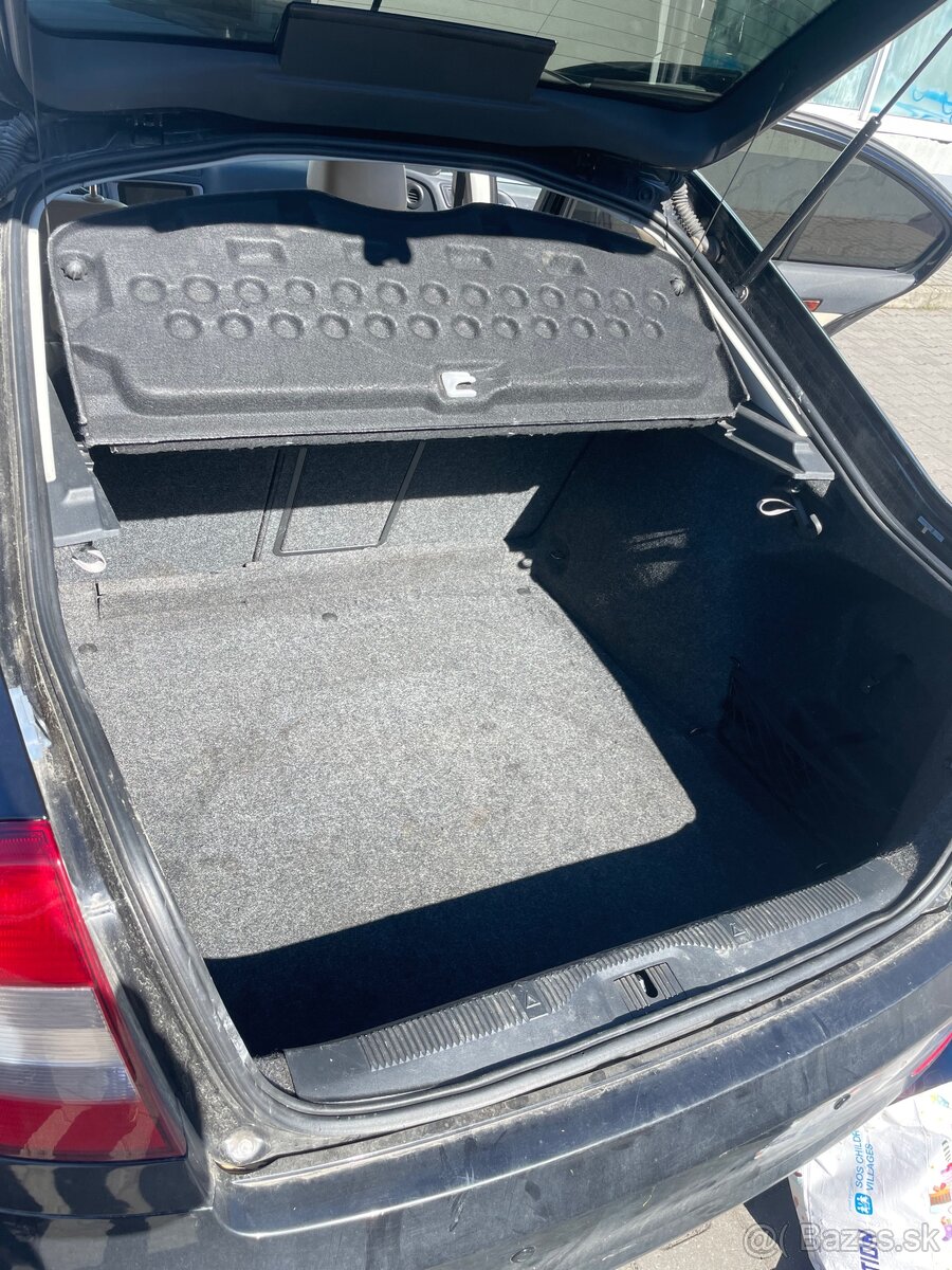 Škoda Octavia 2 Facelift 1.9TDI DSG - 10