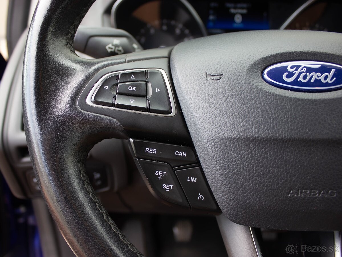 Ford Focus Kombi 1.0 EcoBoost 125k Titanium - 10