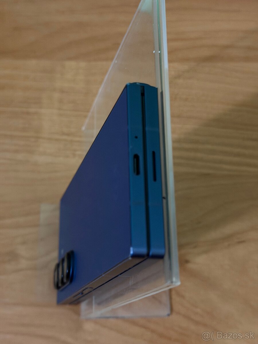 Dobrý deň Ponúkam na predaj Samsung Galaxy Z Fold 6 256GB - 10