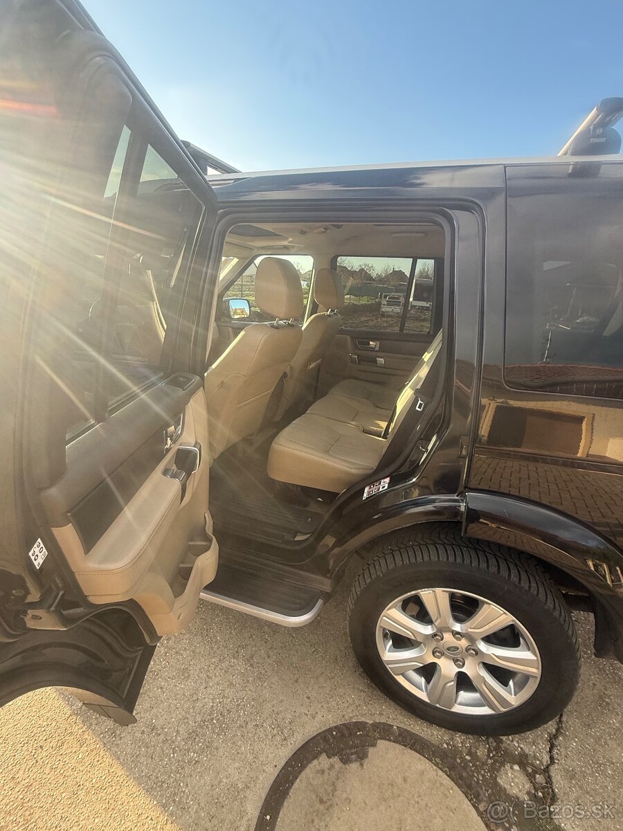 Land Rover Discovery 4 HSE - 10