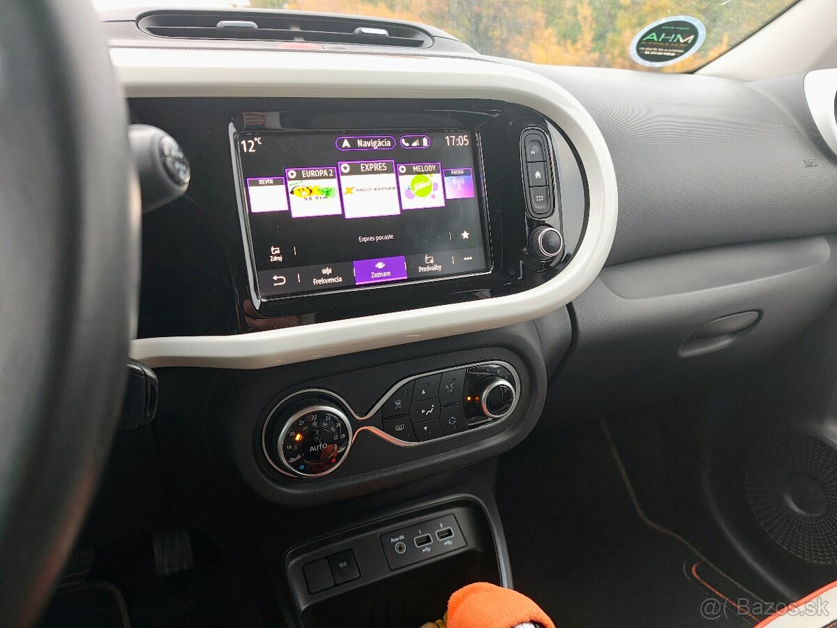 Renault Twingo 3 ZE E Tech Vibes - 10