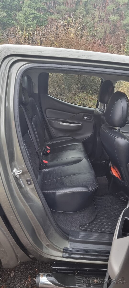 Mitsubishi L200 - 10