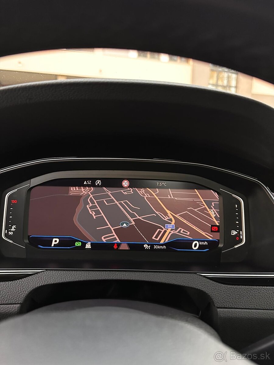 Volkswagen Pasat B8 - 10