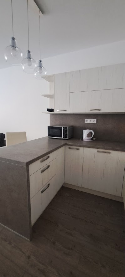 ZARIADENÝ 1 IZBOVÝ BYT - MUŠKÁT - 10