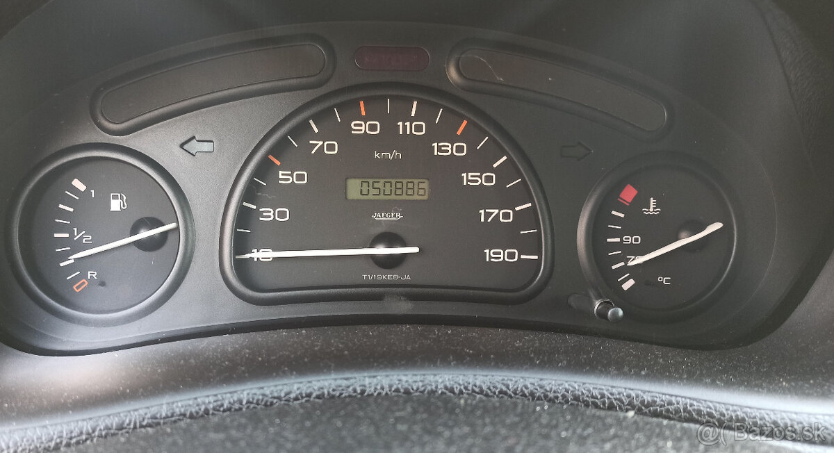 Peugeot 206 1100 - 10