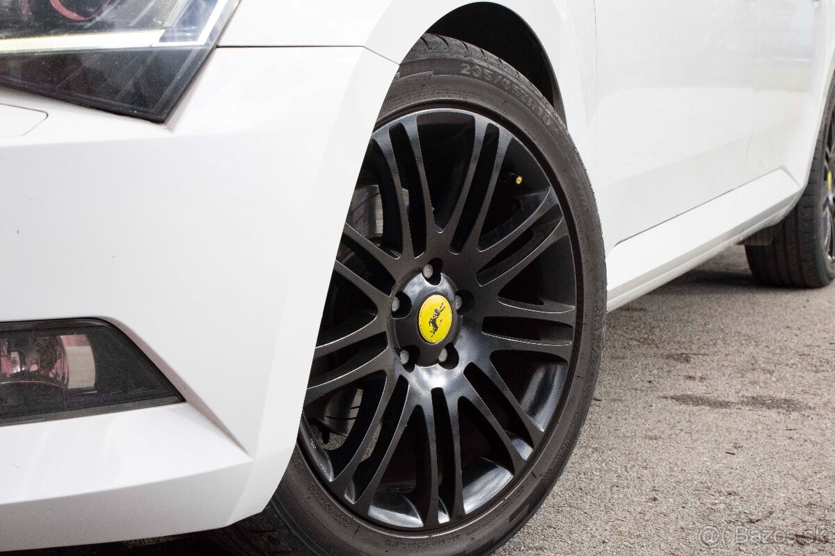 Škoda Superb Combi - 10