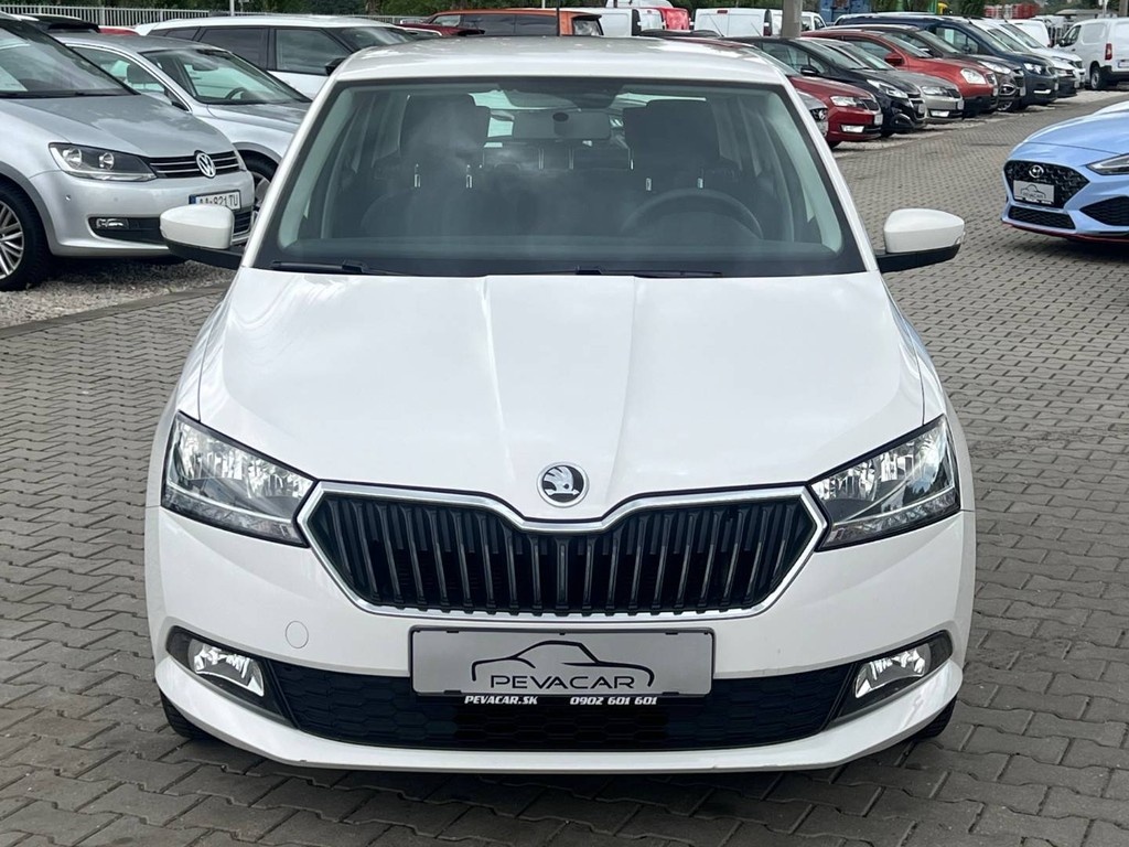 Škoda Fabia 1.0 TSI Active - 10