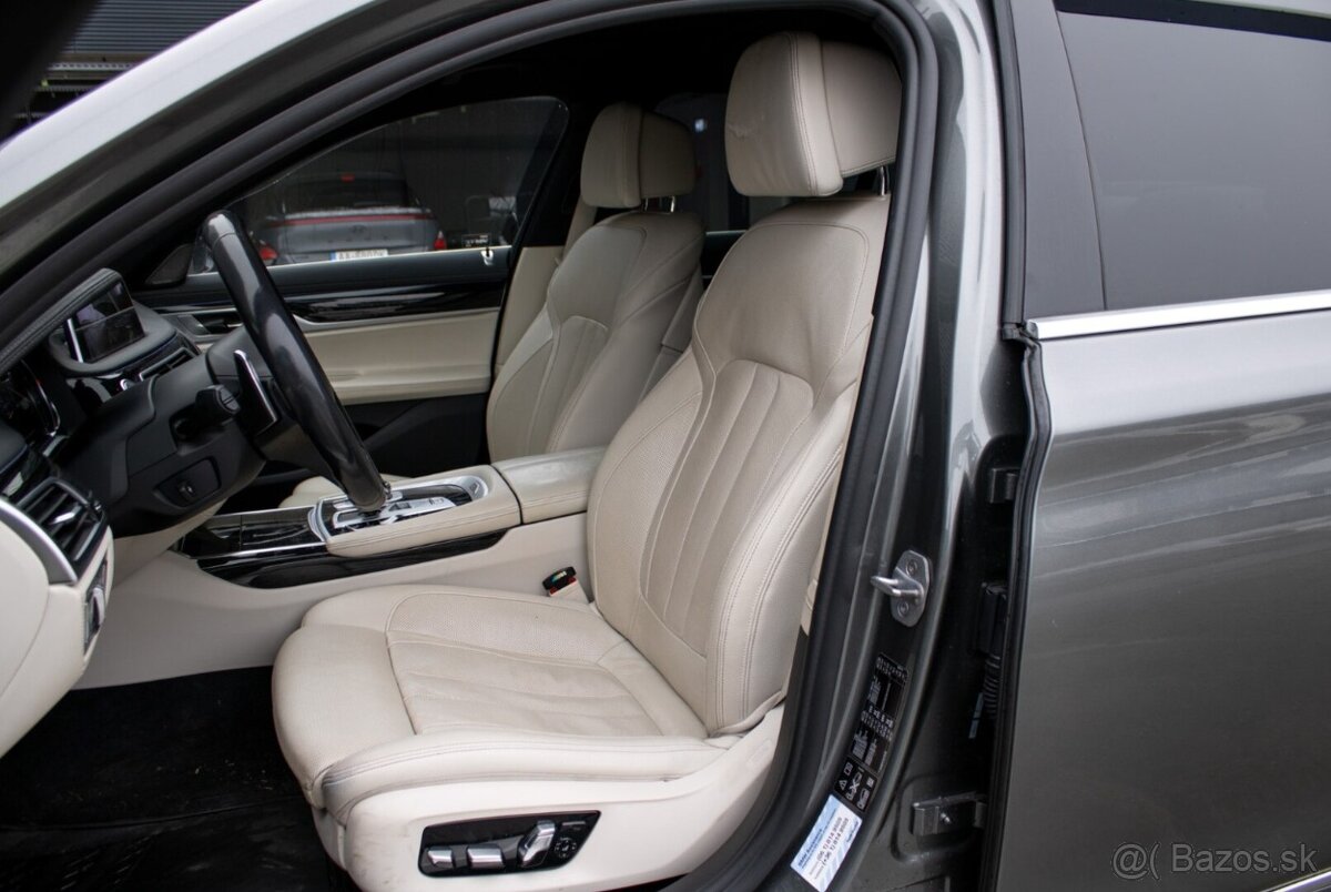 BMW Rad 7 730d xDrive A/T 2018 - 10