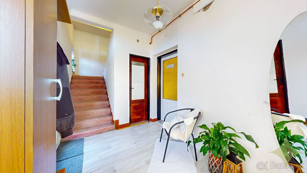 VÝRAZNE ZNÍŽENÁ CENA - NAJLACNEJŠÍ dom s DVOJGARÁŽOU, DVOROM - 10