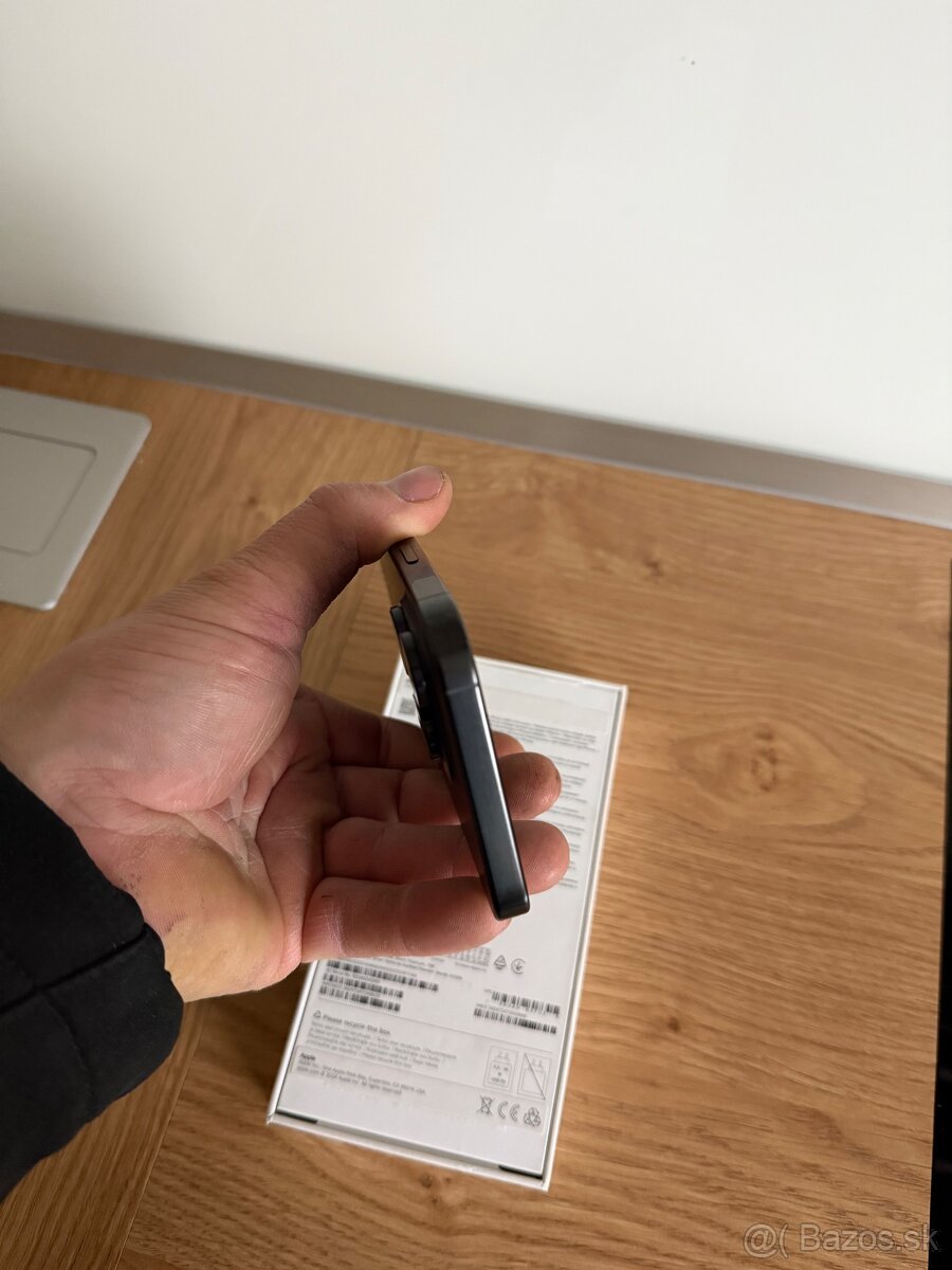 iPhone 16 Pro max 1T - 10