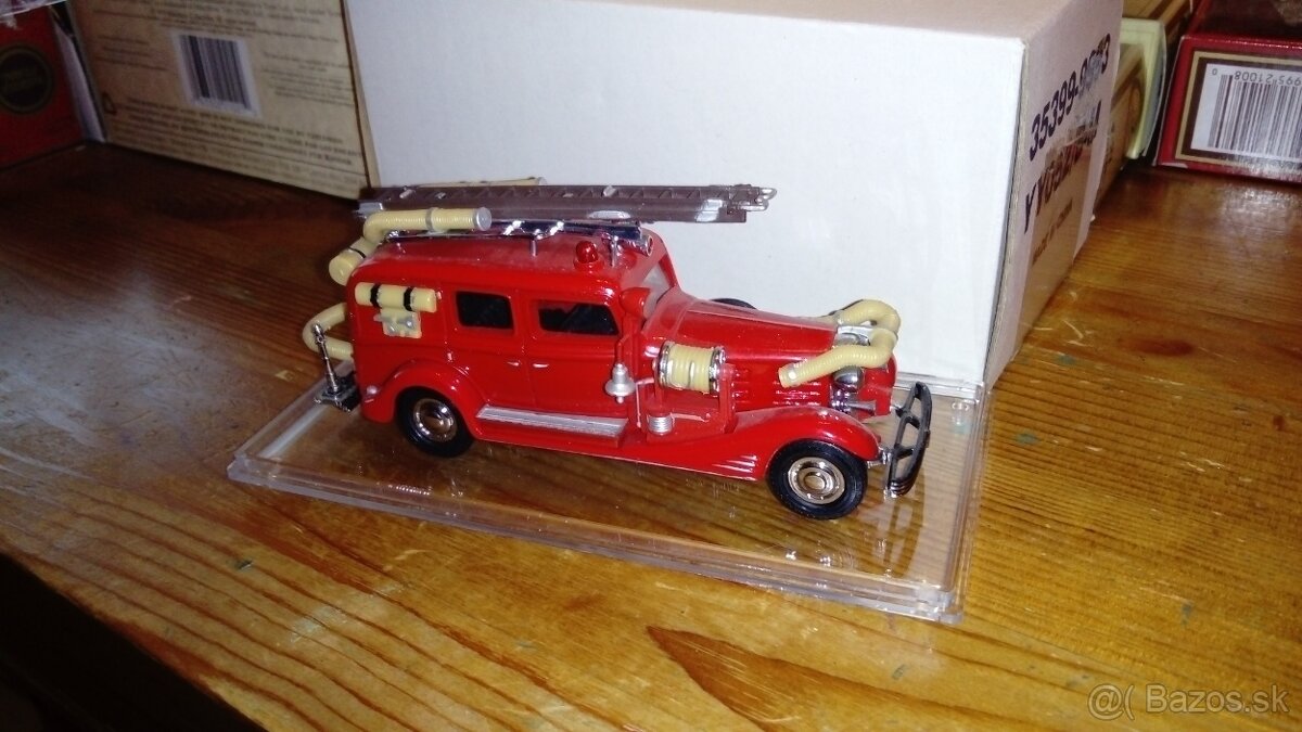 MATCHBOX FIRE ENGINE SERIES - 10