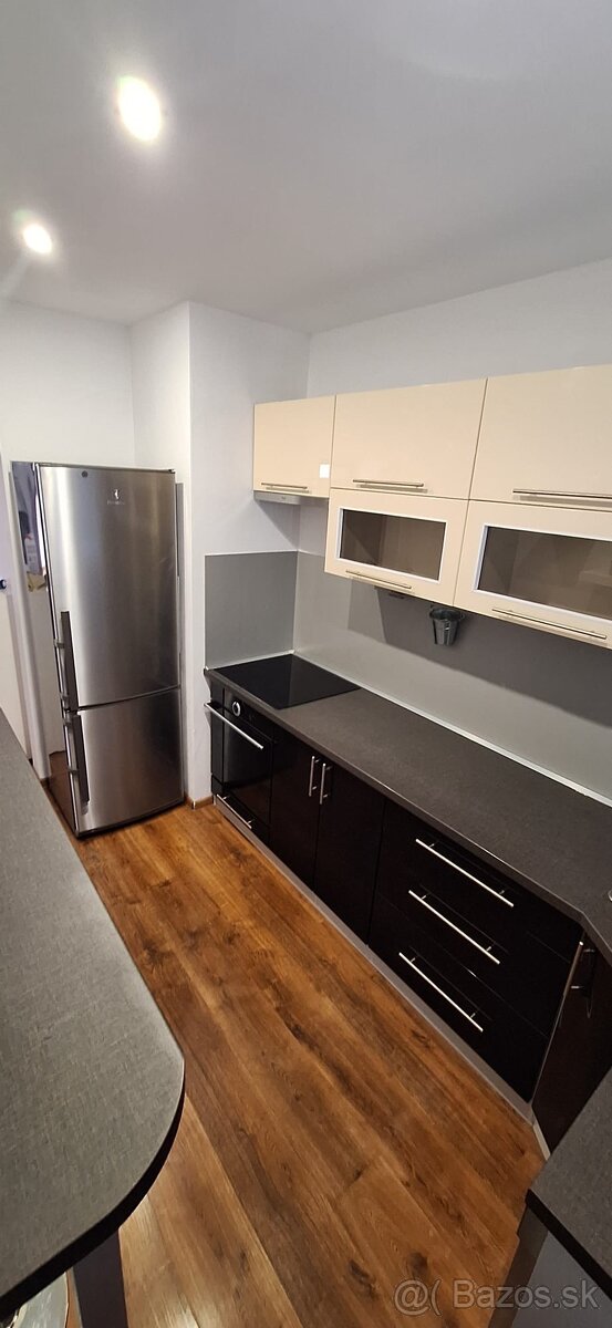 Prenájom 3 izbového bytu v Žarnovici - 10