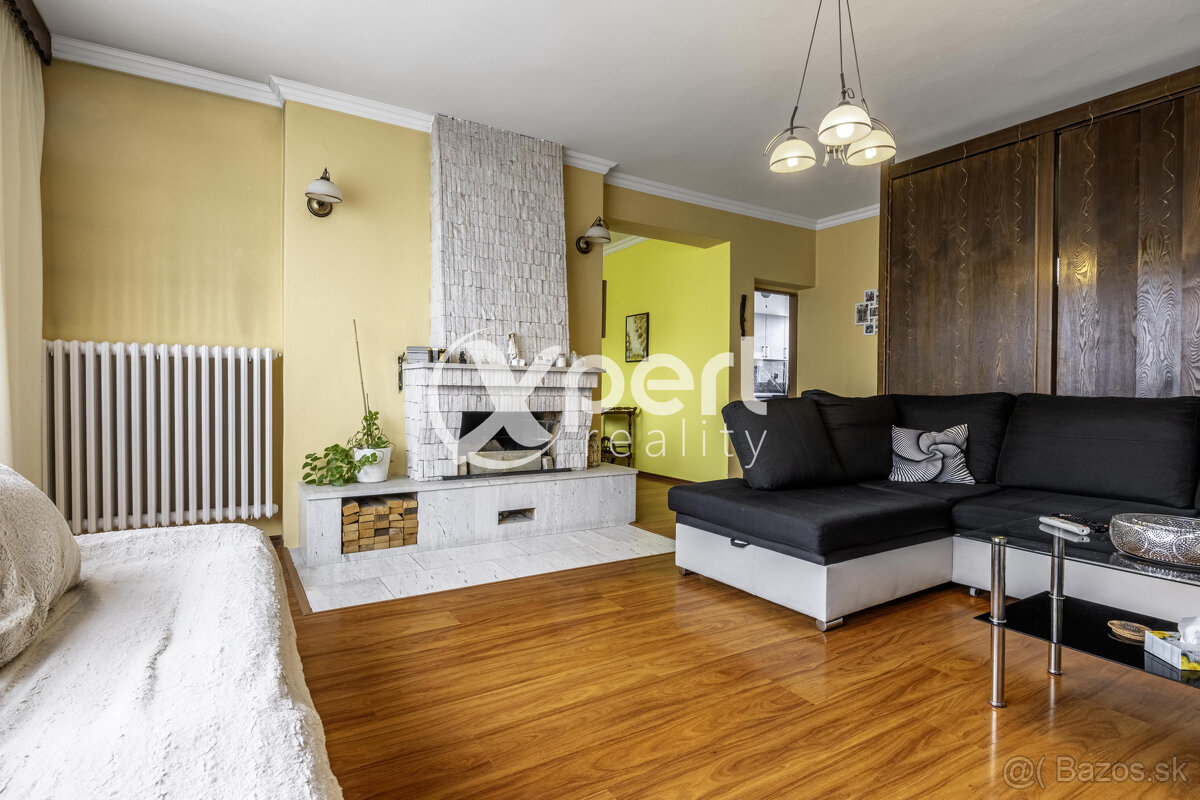 ZNÍŽENÁ CENA.NA PREDAJ RODINNÝ DOM S GARÁŽOU A ZÁHRADOU - 10