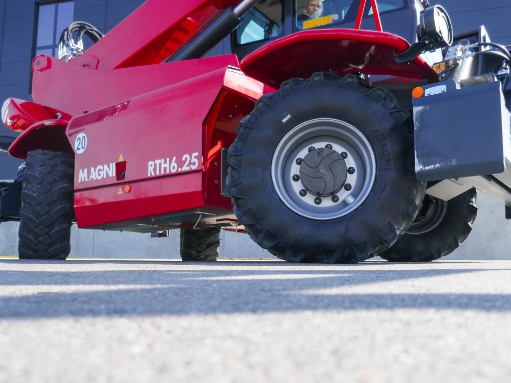 PREDAJ - MAGNI 6.25 RTH - rotačný manipulátor - 10