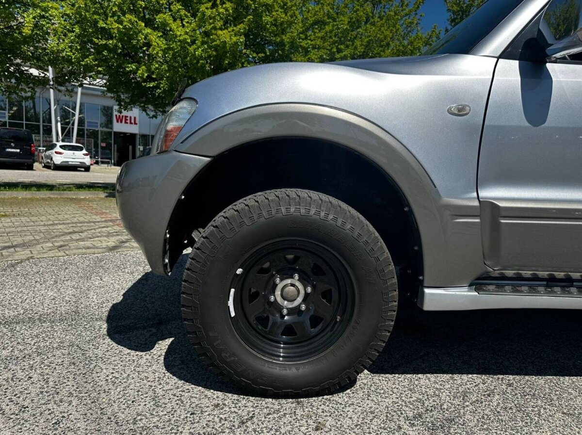 Mitsubishi Pajero 3.2 DI-D - 10