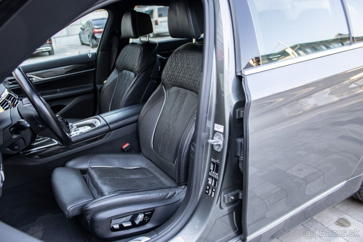 BMW Rad 7 740d xDrive / 235kW / A8 / 2018 - 10