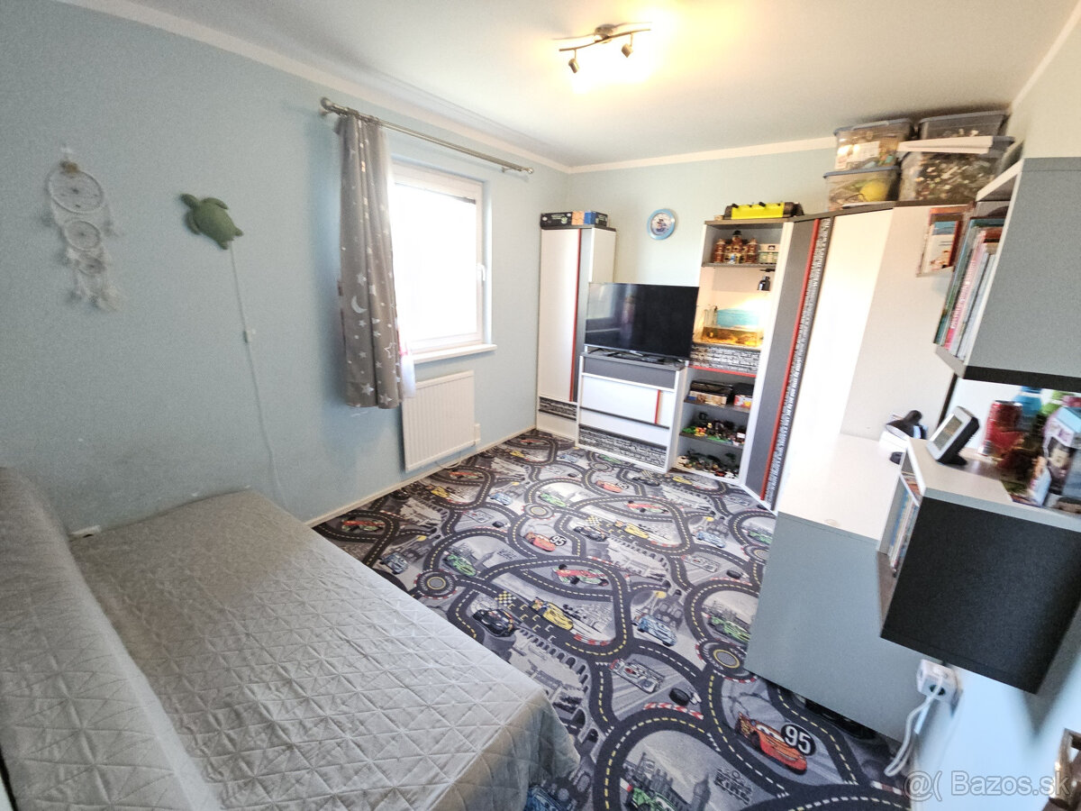 Samostatne stojaci nízkoenergetický 4 izbový bungalov v Most - 10