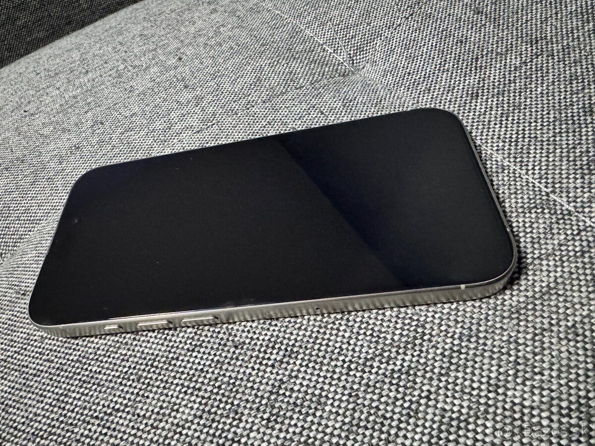 Iphone 15 pro 128GB - 10