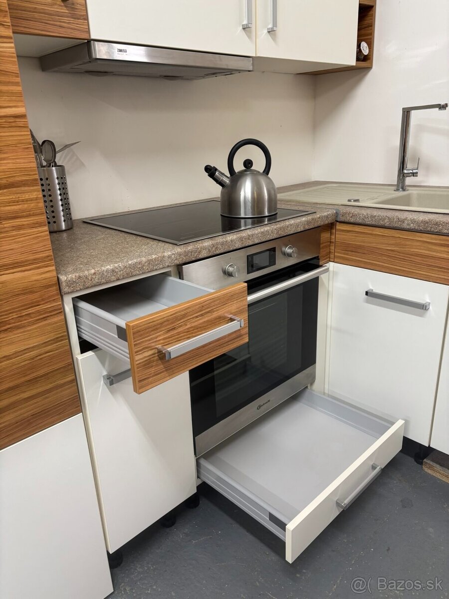 Kuchyňa MELODI v dvoch farbách - 10